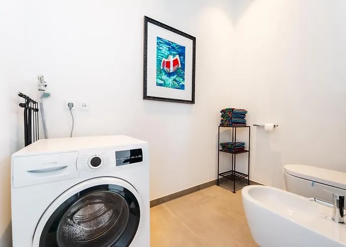 Hochwertige Neubauwohnung Ипхофен